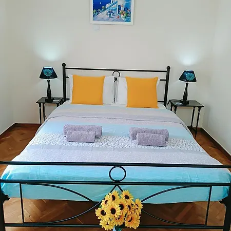 Sweet In Apartment *