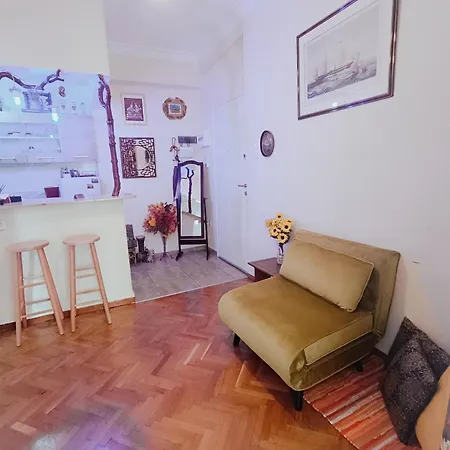 Sweet In Apartment *